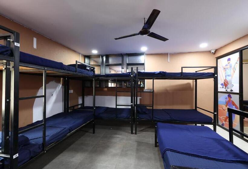 Pension Wee Care Hostel And Dormitory