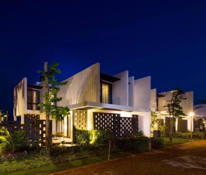 استراحتگاه Flower Villa