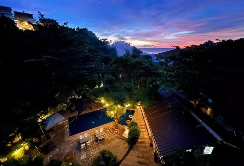 استراحتگاه Standard Room With Swimming Pool Access