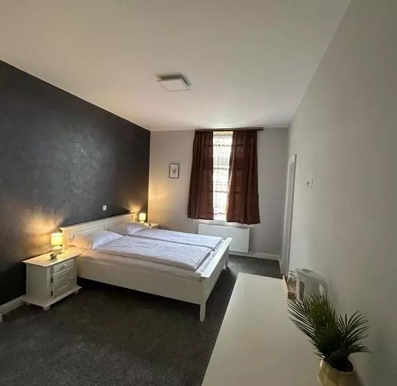 Sia Apartments