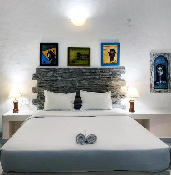 Aroha Palms By Urban Villa And Resorts