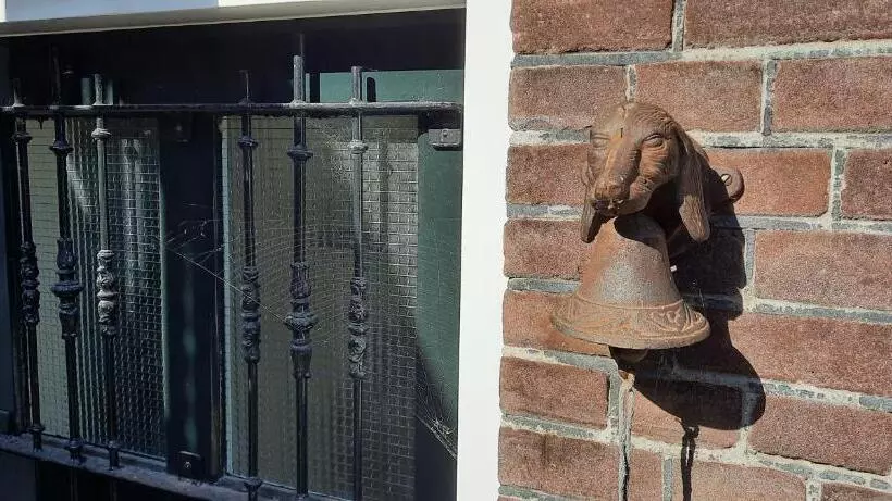 ベッドアンドブレックファースト Blrk 285