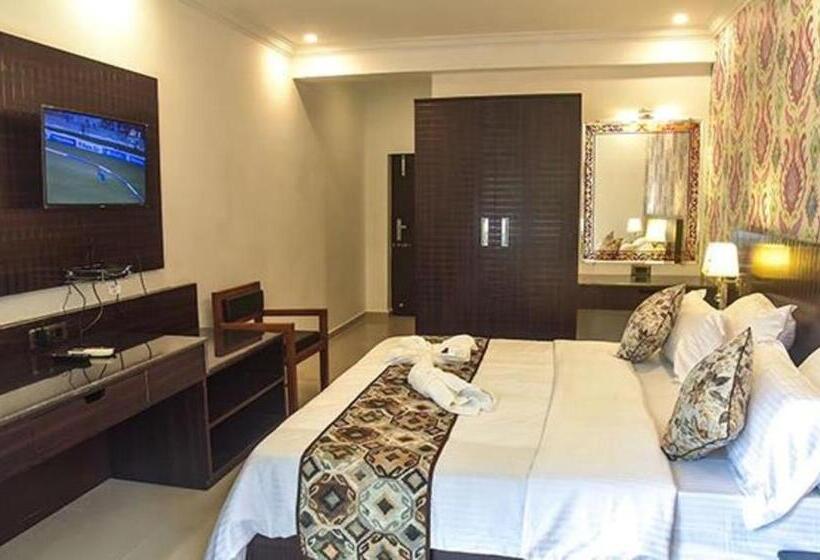 Fabhotel Don Hill Beach Resort