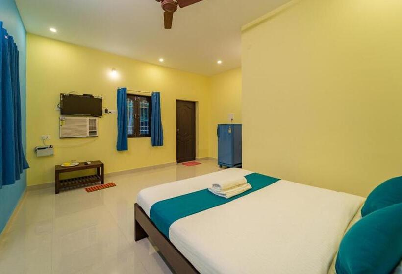 Отель Aashikha Farm House Puducherry