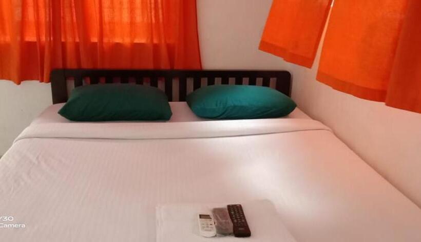 Отель Aashikha Farm House Puducherry