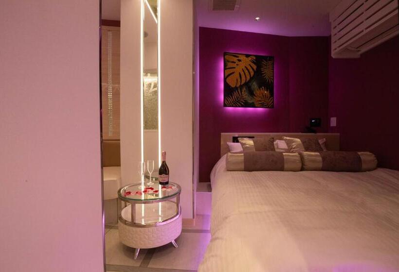 هتل Blanche 大人専用