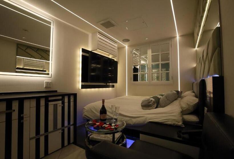 هتل Blanche 大人専用