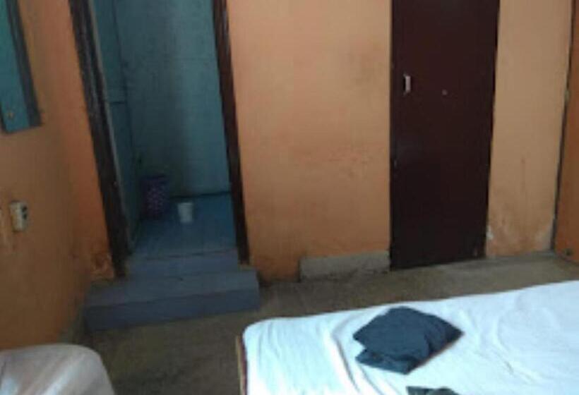 Hotel Chawla Guest House, Patna