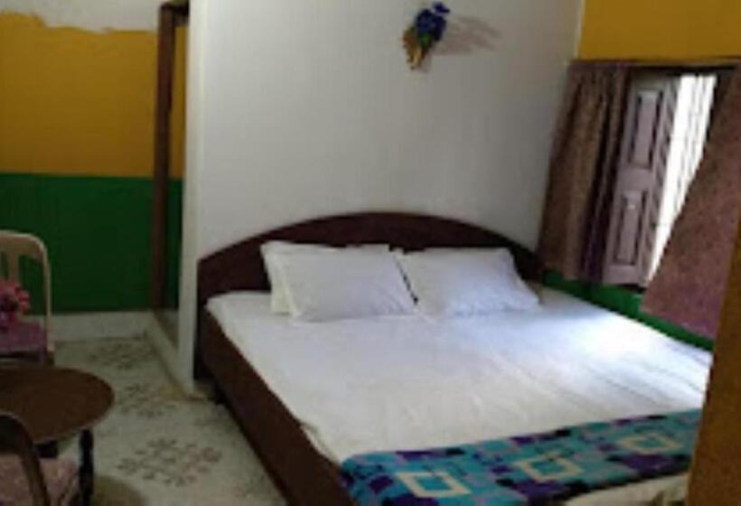 בית מלון כפרי Dharam Mukti Utsav Bhawan, Raxaul