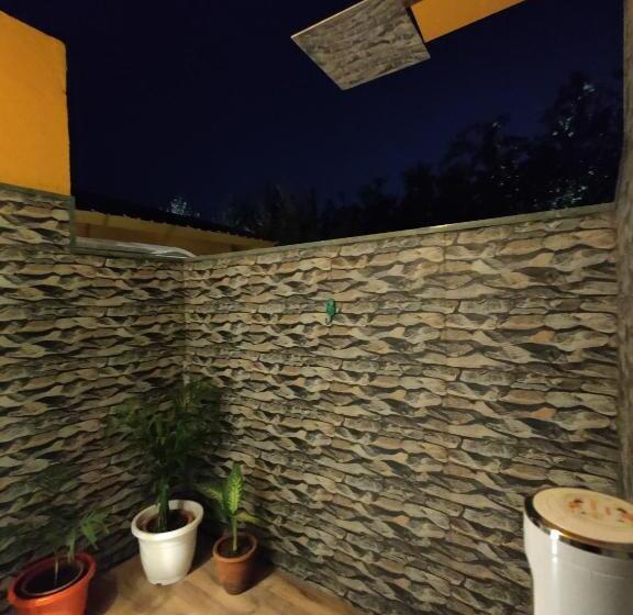 Hotel Girisadan Organic Farm Retreat & Botanical Forest