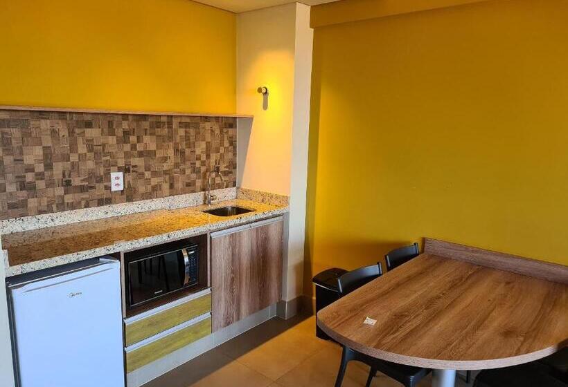 هتل Ideal Para Famílias, Hospede Se No Solar Das águas