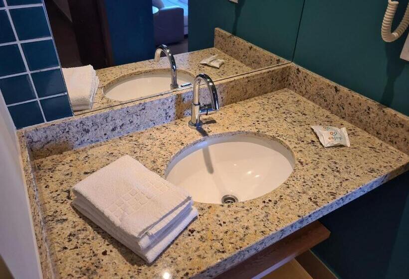 هتل Ideal Para Famílias, Hospede Se No Solar Das águas