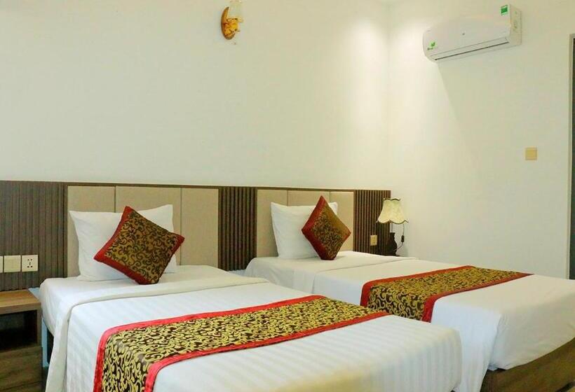 هتل Khách Sạn Phố Ngọc