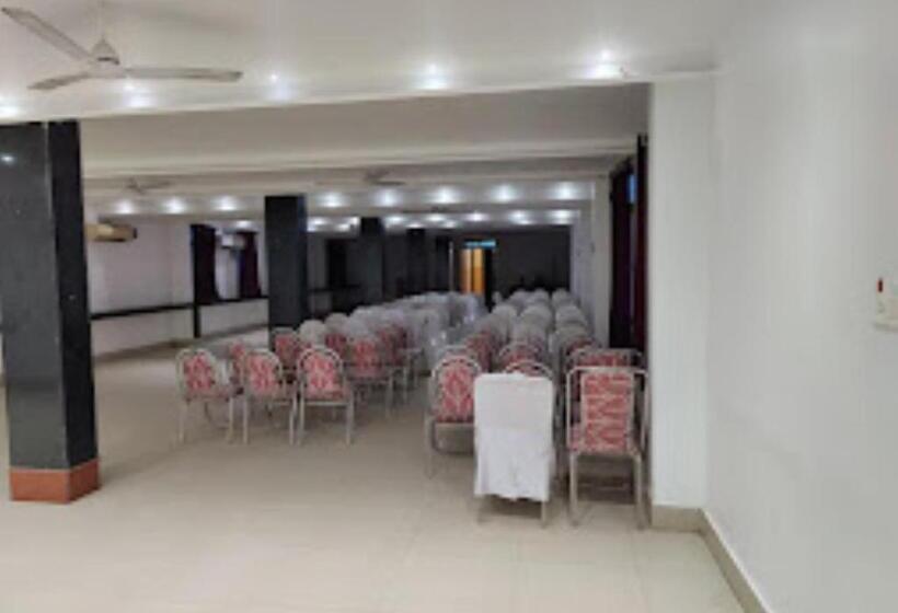 Hotel Maa Jagdamba Palace Bihar