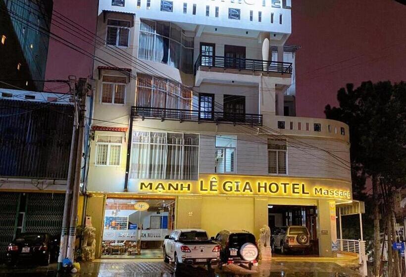 هتل Mạnh Lê Gia