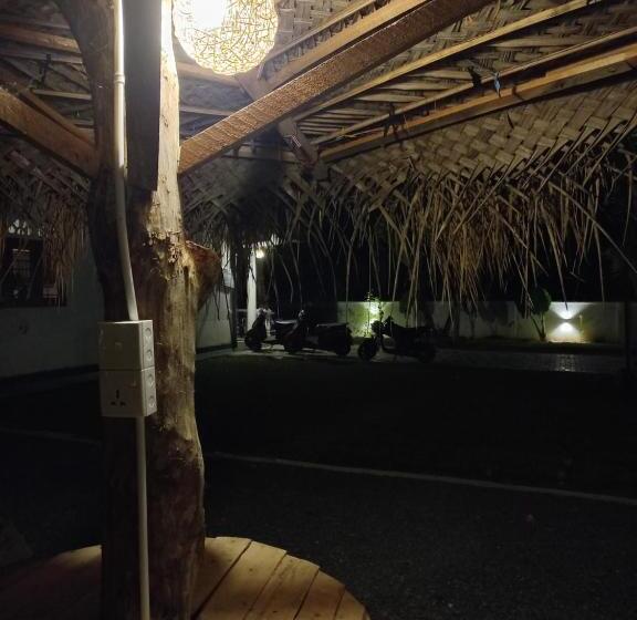 ホテル Shanon Lake Villa Surf Lodge