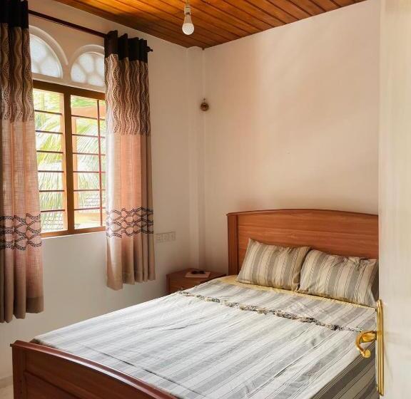 ホテル Shanon Lake Villa Surf Lodge