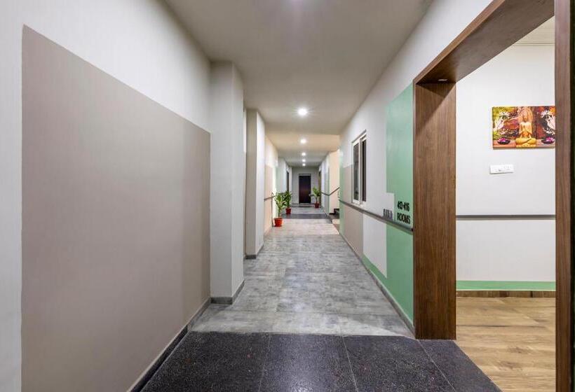 Fabhotel Vega Business