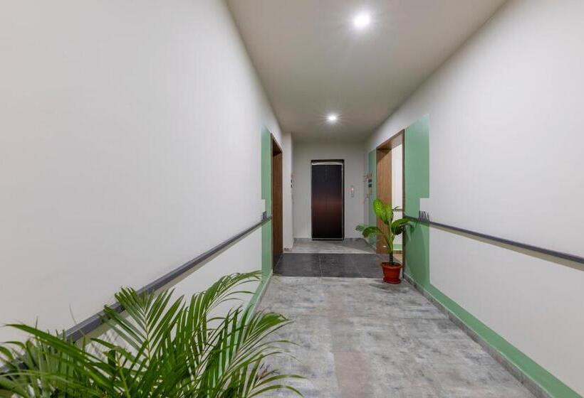 Fabhotel Vega Business