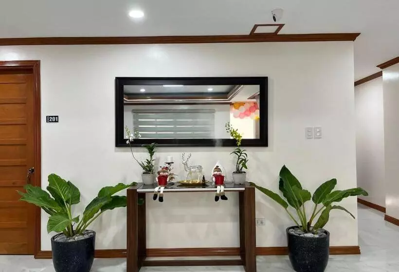 ホテル The Legacy