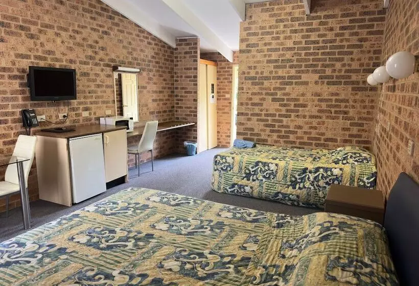 Motelli Clock Tower Motor Inn