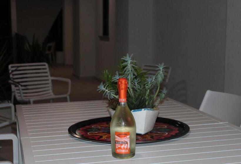 تختخواب و صبحانه Novatek Apartment 201 Exclusive