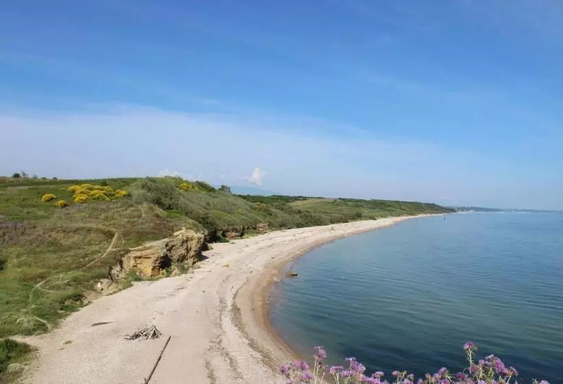 تختخواب و صبحانه Novatek Apartment 201 Exclusive