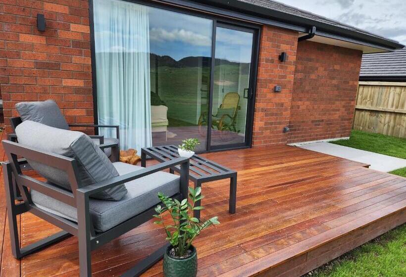 Pansiyon A Stunning Retreat In Rotorua!