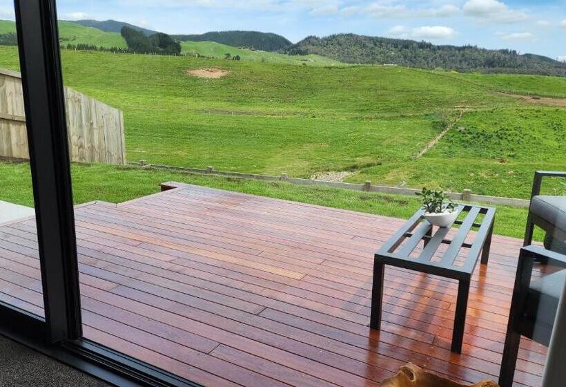 Pansiyon A Stunning Retreat In Rotorua!