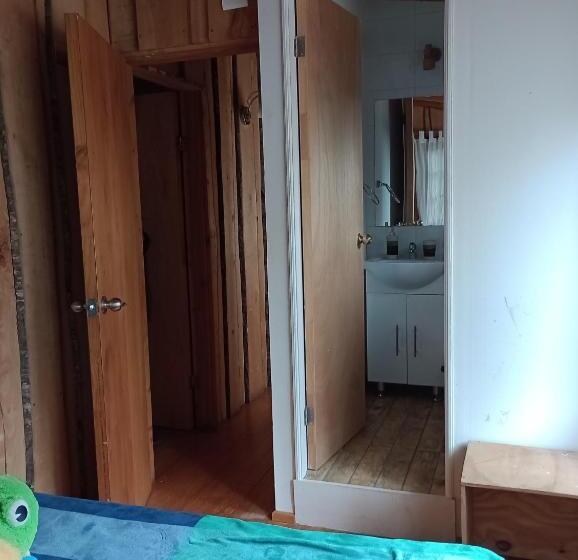 Pensionat Hostal Repu