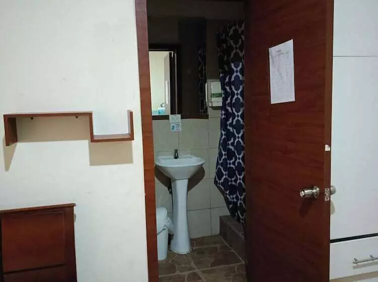 Majatalo Hostal Urban Inn La Mariscal