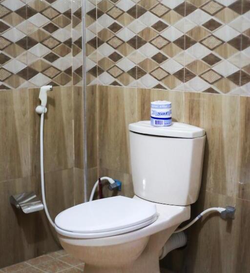 פנסיון Sun Shine Villa