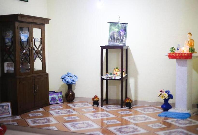 פנסיון Sun Shine Villa