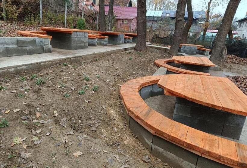 پانسیون Viv Rosetti