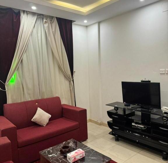 فندق أسس التاج