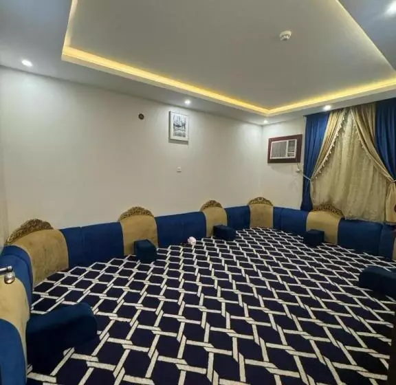 فندق أسس التاج