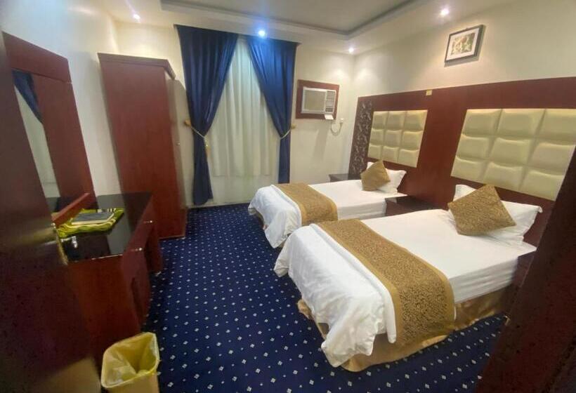 فندق أسس التاج