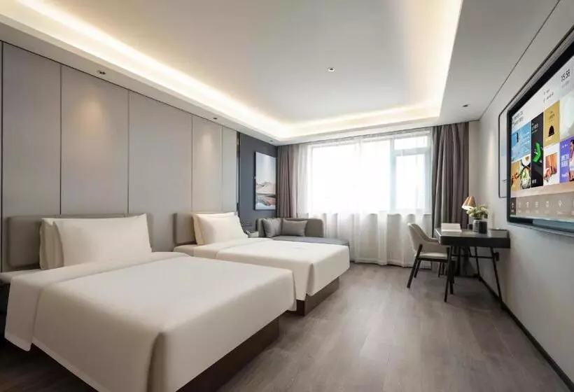 Atour Hotel Qingdao Tangdao Bay Jinggangshan Station