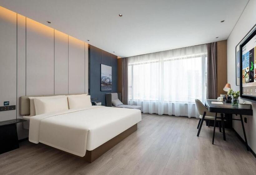 Atour Hotel Qingdao Tangdao Bay Jinggangshan Station