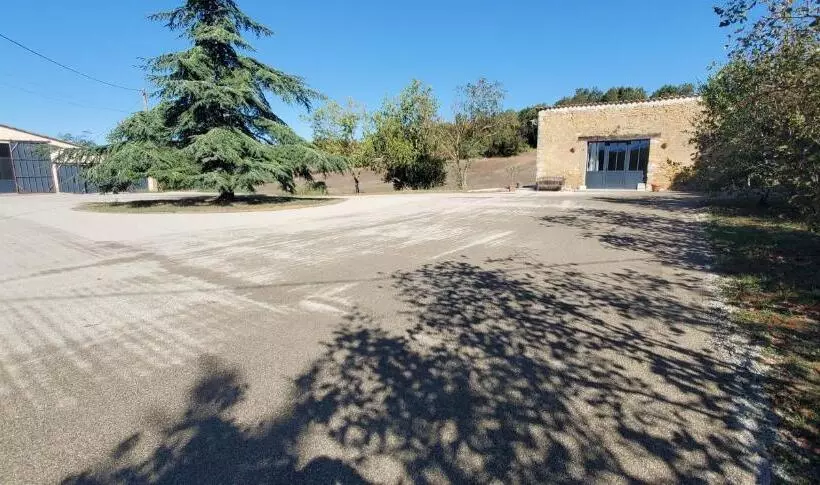 Aamiaismajoitus (B&B) Bessire Chambres & Table D Hôtes