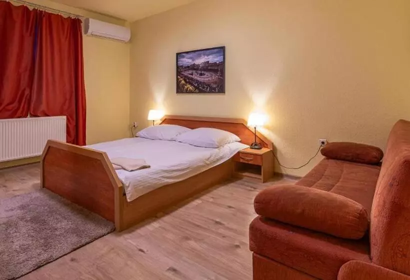 Aamiaismajoitus (B&B) Kisduna étterem Panzió