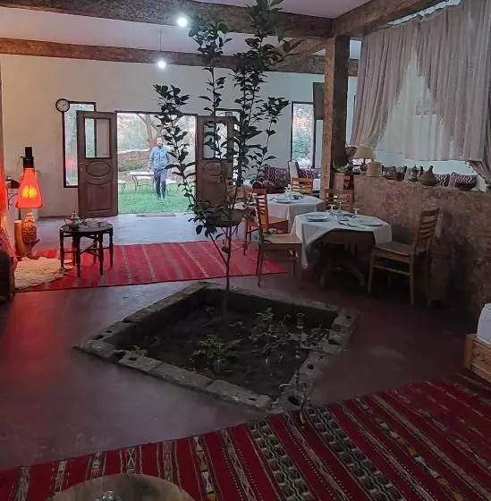 Aamiaismajoitus (B&B) Riad Dar Idsalah