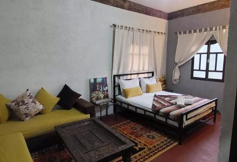 Aamiaismajoitus (B&B) Riad Dar Idsalah