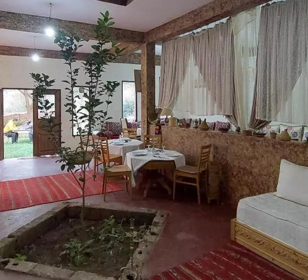 Aamiaismajoitus (B&B) Riad Dar Idsalah