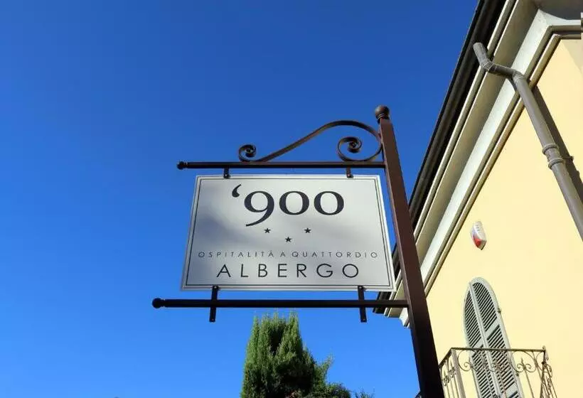 Hotelli Albergo  900