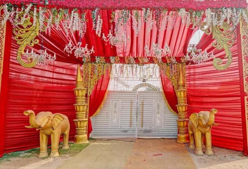 Hotel Collection O Maharaja Resort