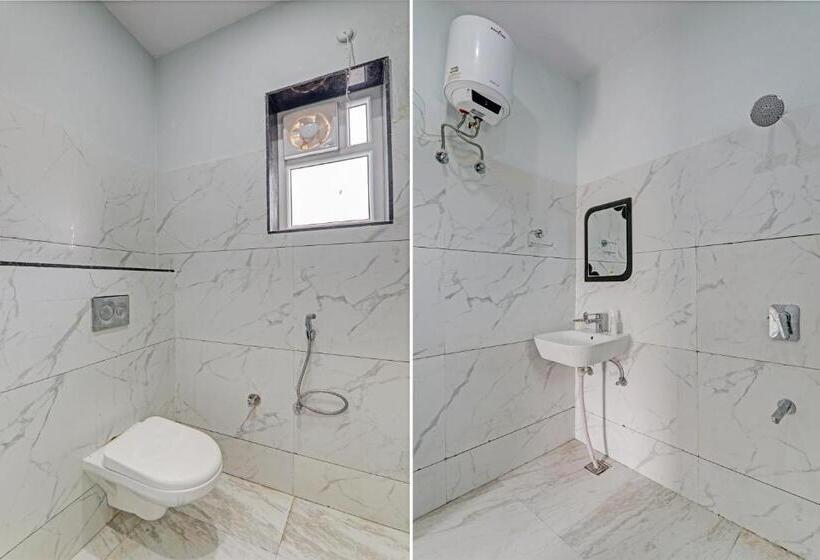 Hotel Collection O Maharaja Resort