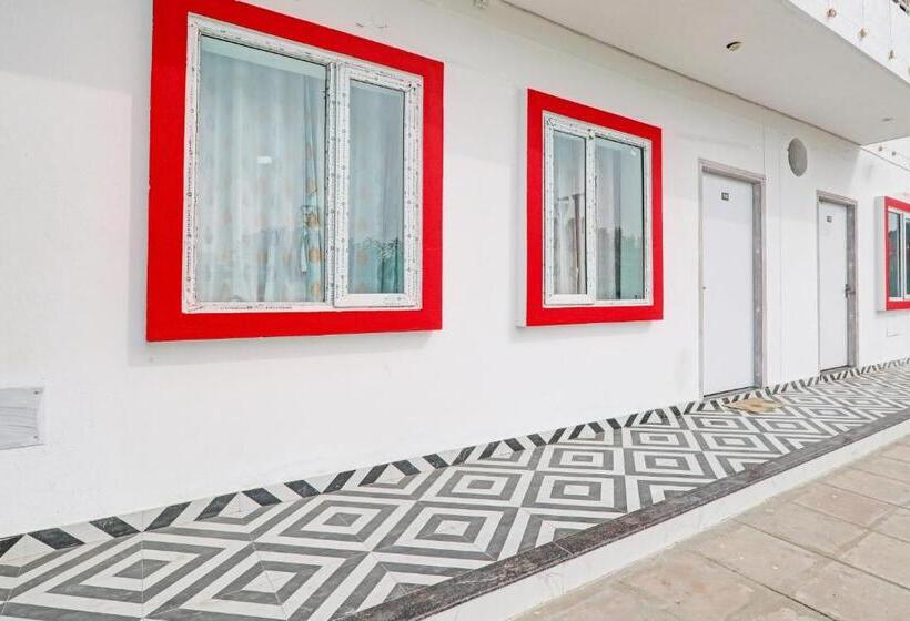 Hotel Collection O Maharaja Resort