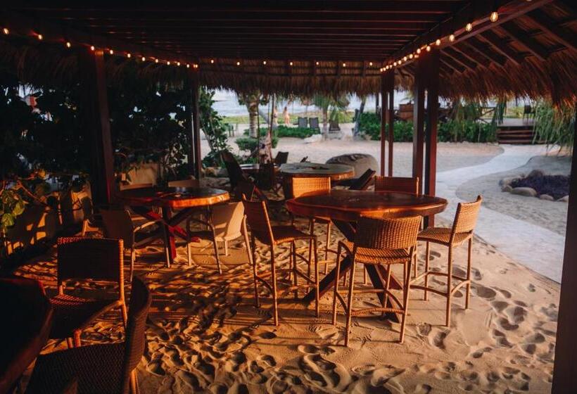 هتل El Origen Villas & Spa Puerto Escondido