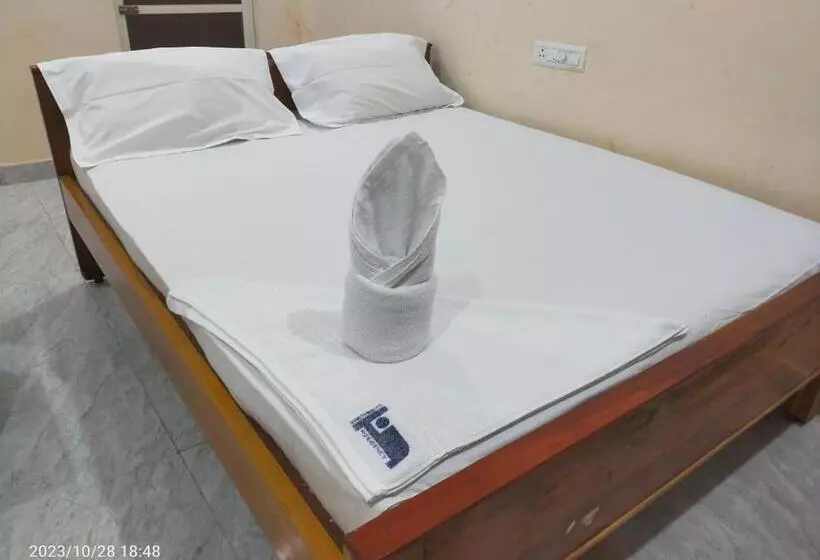 ホテル Grand Karthikeya